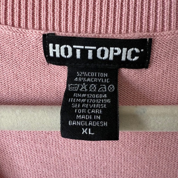 Hot Topic Strawberry Sweater Vest Pink Red Fruit Print Top XL Cottagecore Y2K - Picture 4 of 6